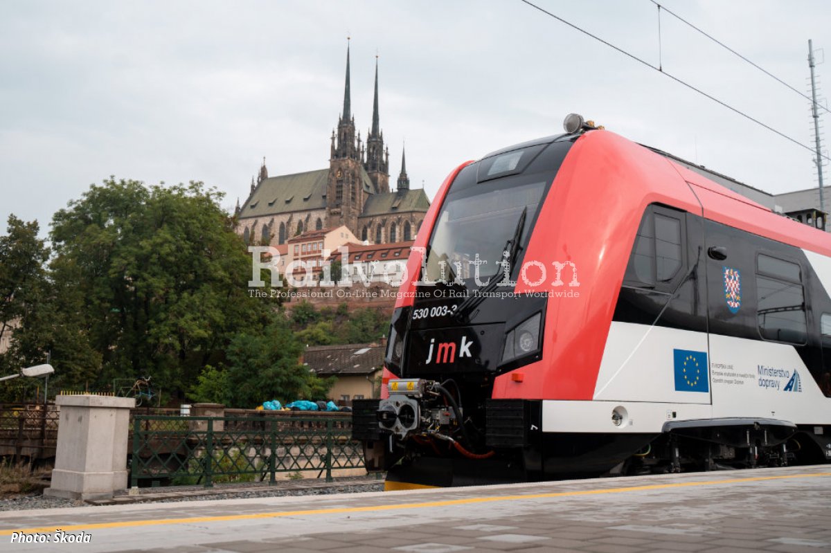 Moravia Emus Shown To The Public Railvolution