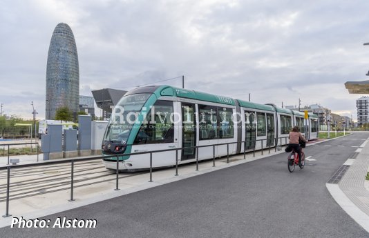 Alstom’s APS catenary-free technology makes Spanish debut on Barcelona’s tramway